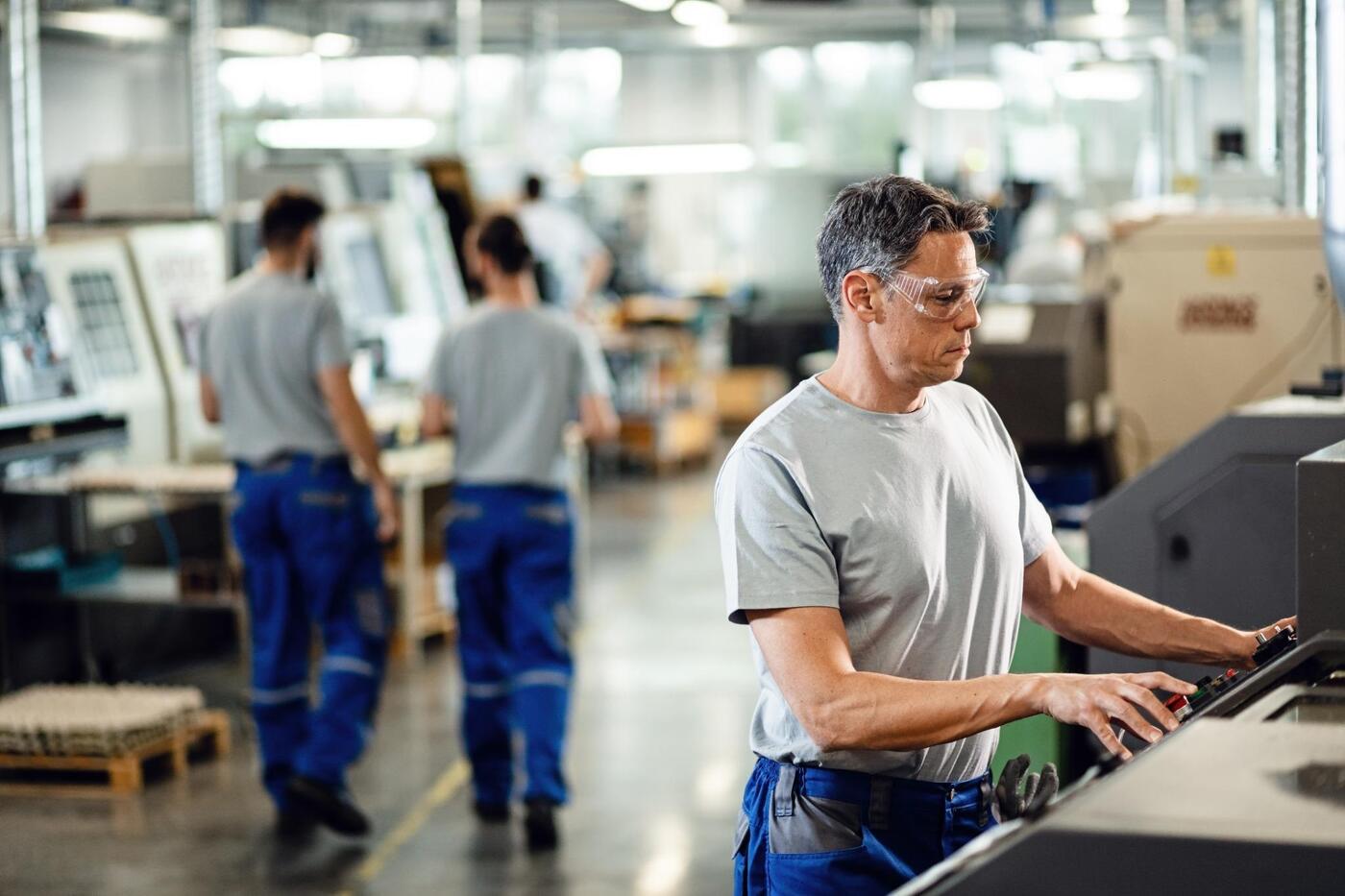 The Best Job Platforms Focused on Ontario-Based Manufacturers