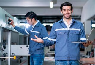 Toronto’s Manufacturing Workforce in 2026: Who’s Hiring and What’s Changing